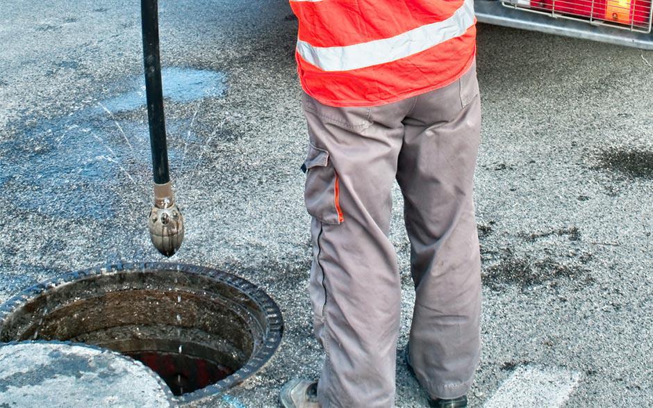 déboucher une canalisation d'eaux usées Osny
